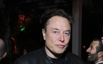 Elon Musk's leaked texts show him turn down work with Bill Gates over Tesla drama