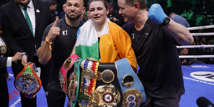 Katie Taylor comes back from the brink to beat Amanda Serrano in fight of the year